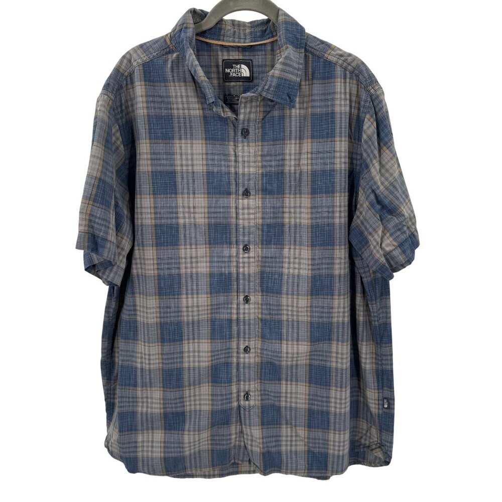 The North Face Blue Plaid Button Down Short Sleeve Shirt Mens XL 100% Nylon Ligh